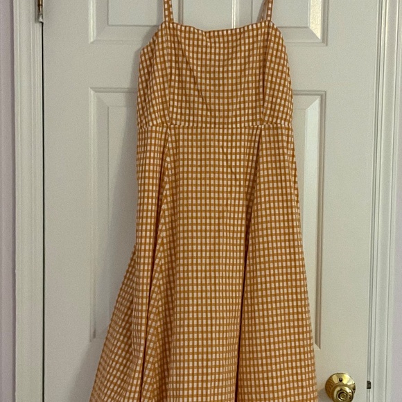 GAP Women’s Yellow Fit & Flare Squareneck Midi Dress - Picture 4 of 4